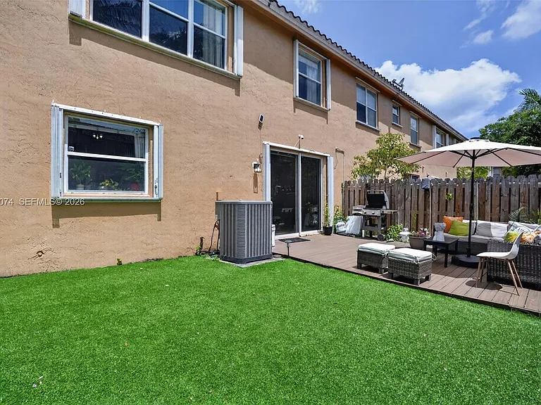 913 NW 135th Ave — Photo 22