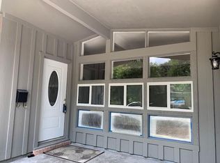 6935 Sharpview Dr, Houston, TX 77074