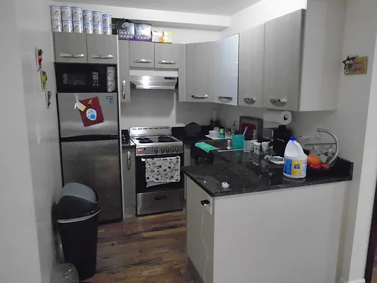Rented by 18 REALTY | media 18