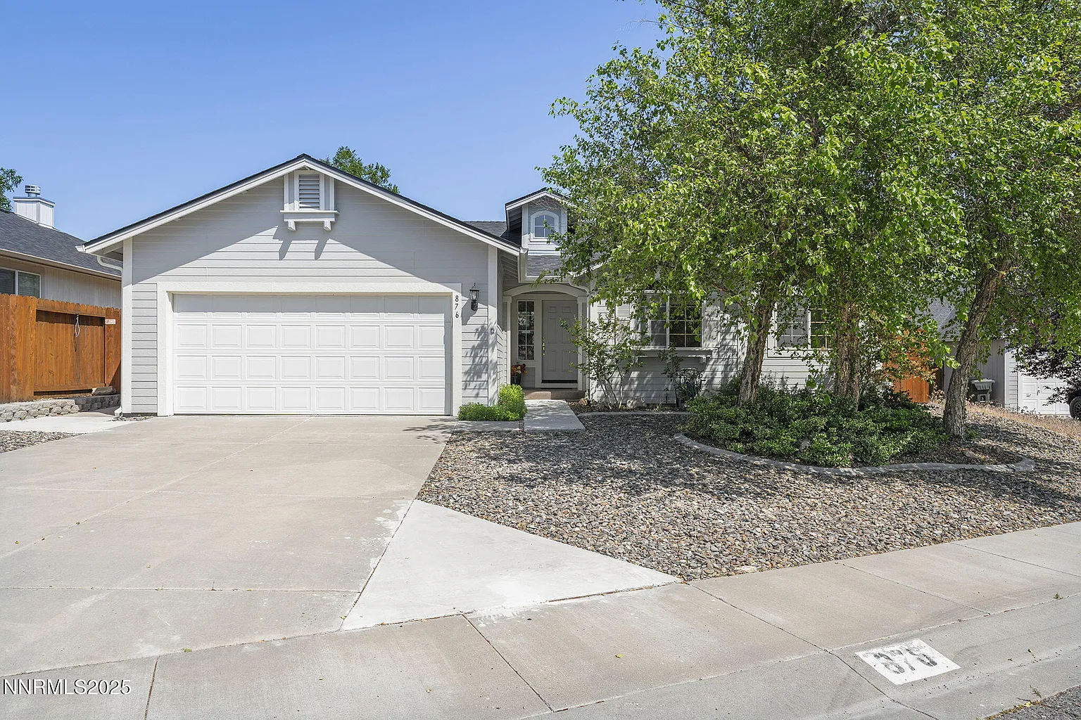 876 Valley Crest Dr photo 1