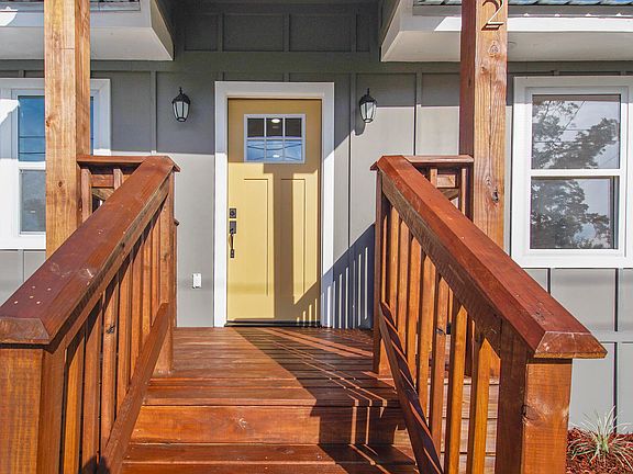 4th image of 112 N Gayle Ave