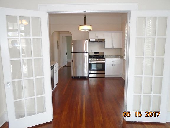 3rd image of 617 S Cortez St