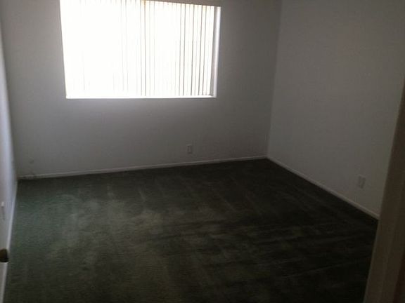 Bedroom Pic2