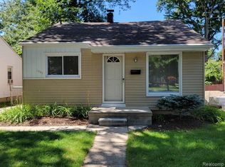 1445 N Custer Ave, Clawson, MI 48017