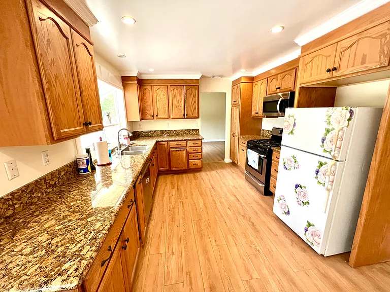 23019 Enadia Way — Photo 6