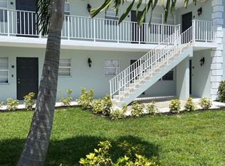 875 SW 4th Ct APT 6, Boca Raton, FL 33432