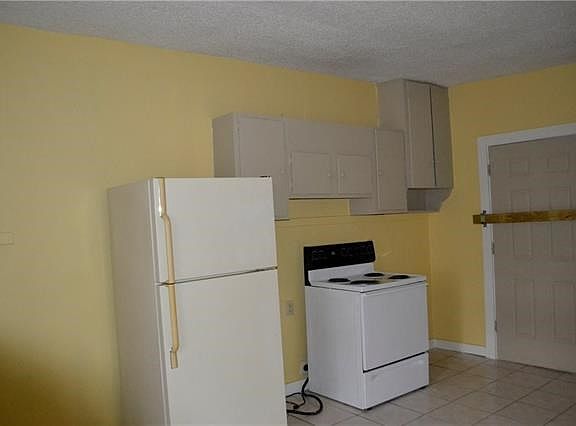 5th image of 1730 N Tonti St APT A