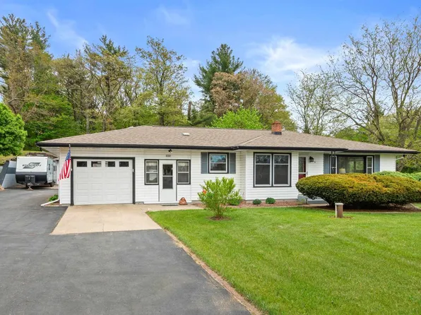 6307 OLD AMISH ROAD, Plover, WI 54467