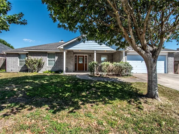 103 Collins St, Odem, TX 78370