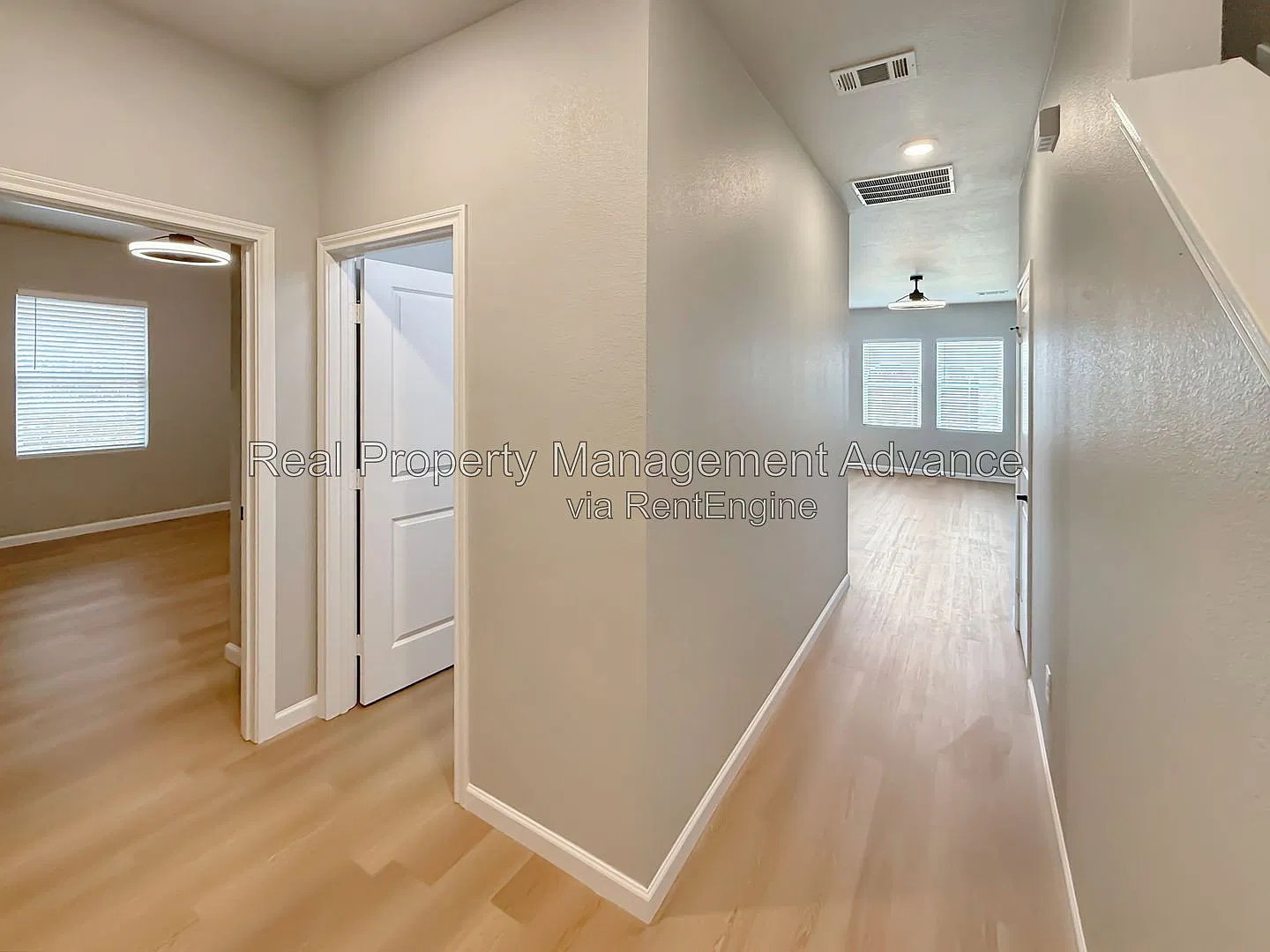 4 bed, 3.0 bath, 2260 sqft, $2,150 — Photo 4