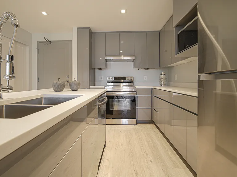 2600 McPhillips St — Photo 30