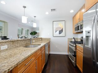 632 Grand St APT 201A, Hoboken, NJ 07030