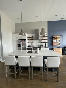 2550 W Fullerton Ave Unit 4E, Chicago, IL, 60647