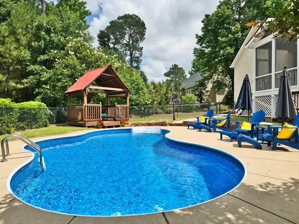 191 Boulder Dr, Clayton, NC 27520