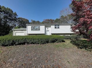 185 Indian Corner Rd, North Kingstown, RI 02852