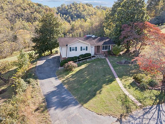 5th image of 289 Brookside Ln
