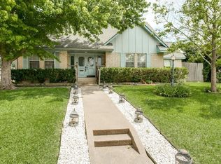 3510 University Dr, Garland, TX 75043