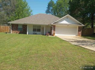 110 Peggy Ruth Dr, Longview, TX 75605