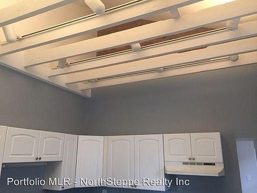2nd image of 59-61 E Lincoln St