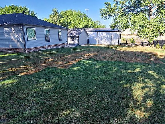 2nd image of 379 Ta Miller Ct