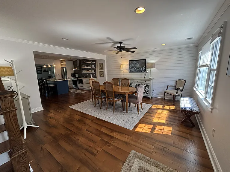 152 Gordon St — Photo 3