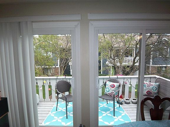 5th image of 314 Silverwood Ct APT B2