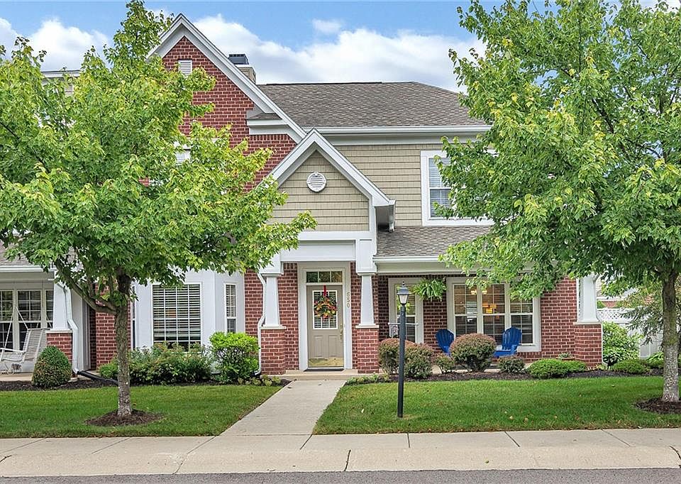 1st image of 650 Rockport Pl