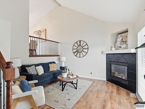 3rd image of 20903 Birch St
