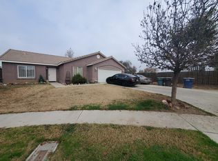 1986 Mount Whitney Ct, Tulare, CA 93274
