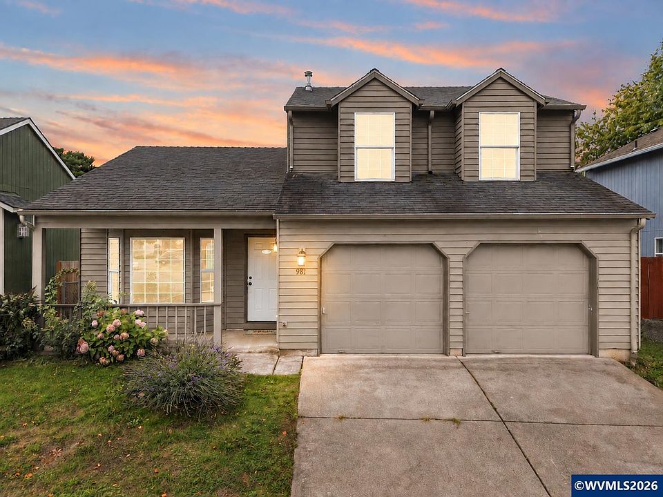 1st image of 981 Sagrada Cir N