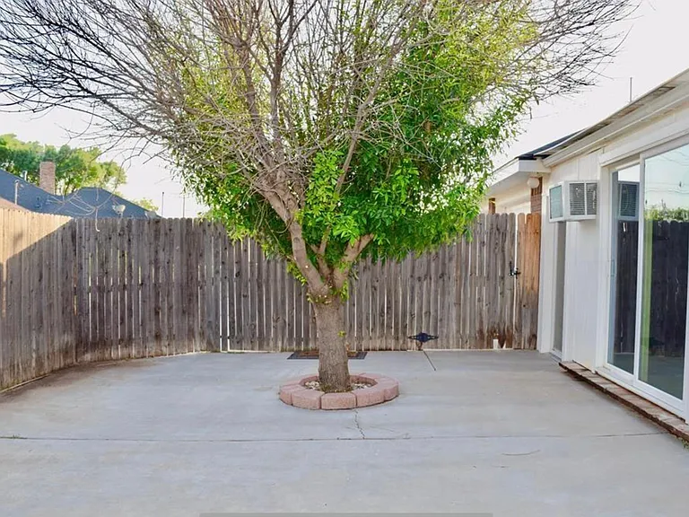 2905 Bluebird Ln — Photo 26