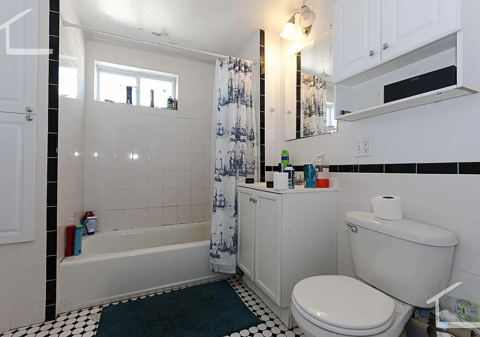 Nice 5 bed in Allston — Photo 1