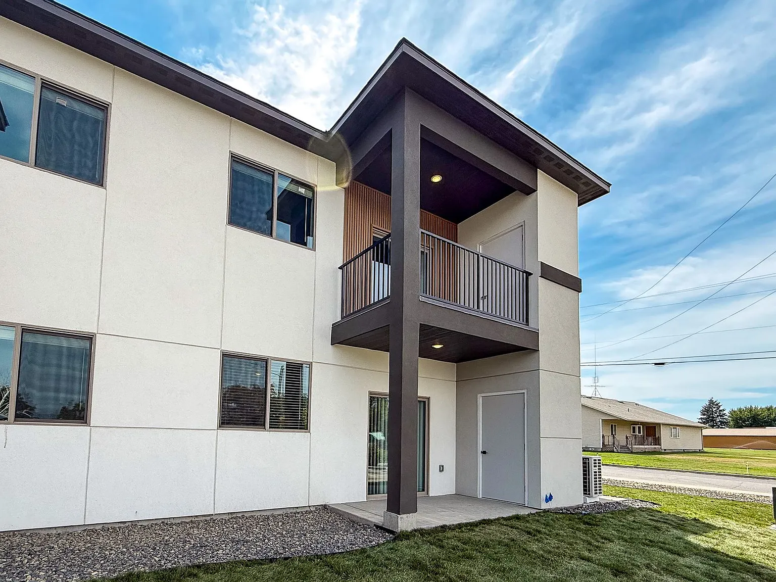 Grandridge Meadows Lofts — Photo 2
