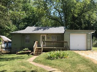 5129 Booth Ave, Kansas City, MO 64129
