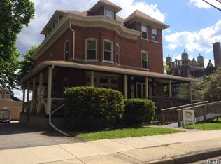1718 W Walnut St, Allentown, PA 18104