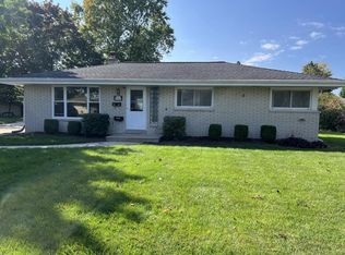 W181N8781 Shepherd Dr, Menomonee Falls, WI 53051