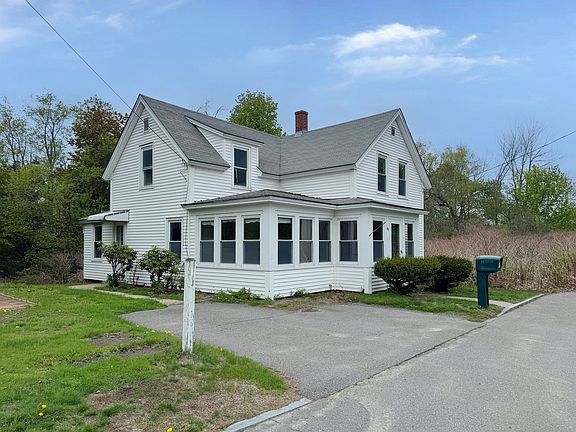 2nd image of 58 Emerald St