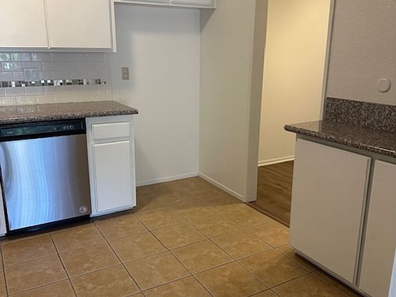 4th image of 2330 E Del Mar Blvd APT 115