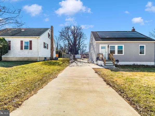 2209 Gaylawn Dr, Halethorpe, MD 21227