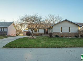 426 E Birch St, Lawton, IA 51030