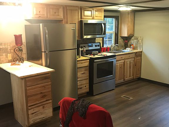 5th image of 10138 Barberry St