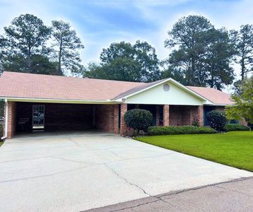 1015 Prairie Ln, McComb, MS, 39648