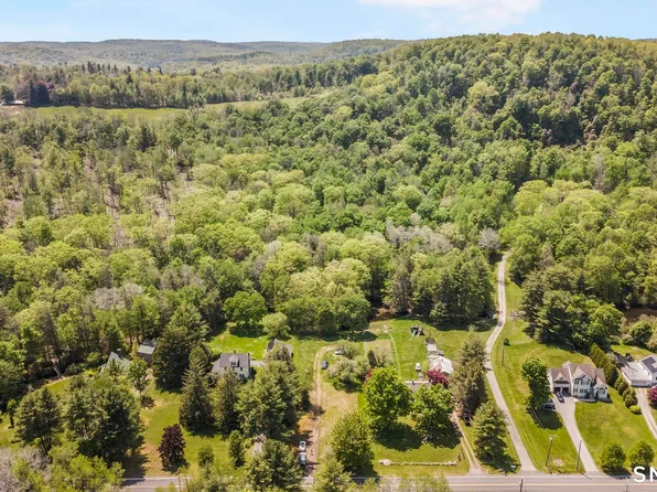 321 Colebrook Road, Winchester, CT 06098