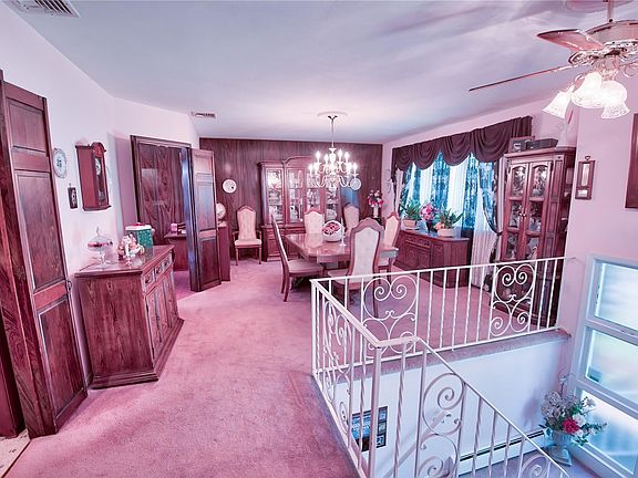 3rd image of 126 Maple Ave