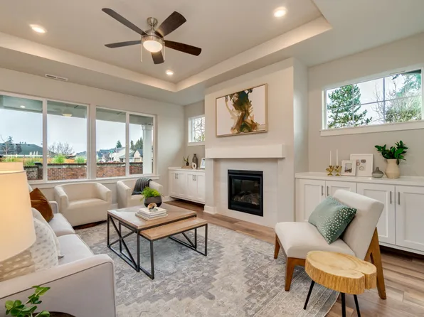 3215 Seneca Way, Richland, WA 99354