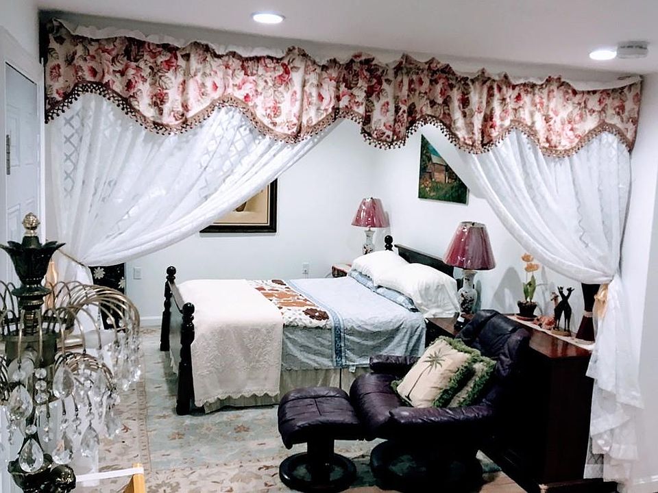 1st image of 328 Blue Hill Ave #2
