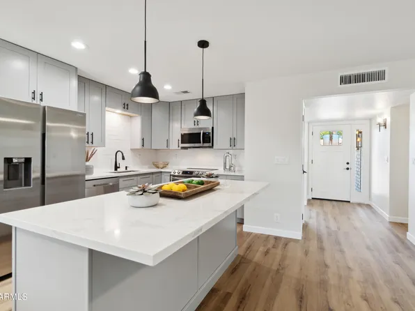 4633 E EDGEWOOD Avenue, Mesa, AZ 85206