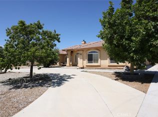10832 Zing St, Phelan, CA 92371