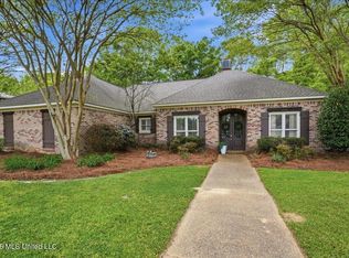 305 Remington Dr, Brandon, MS 39042