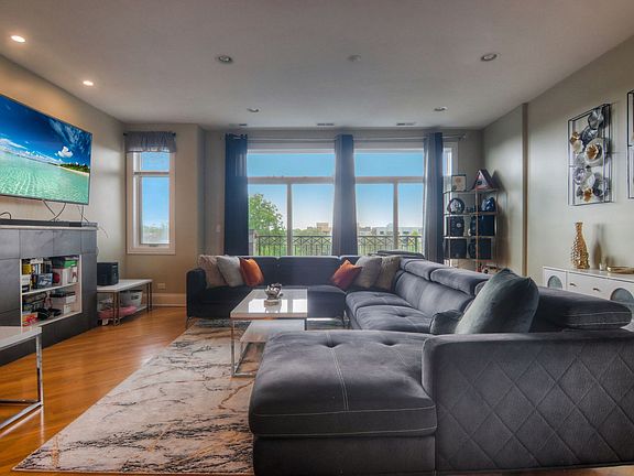 2nd image of 6457 S Kimbark Ave APT 4N